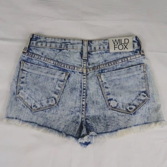 WILDFOX DENIM SHORTS - Picture 3 of 8